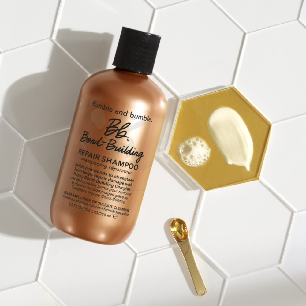 Bumble and bumble Bond-Building Repair Shampoo Substanz